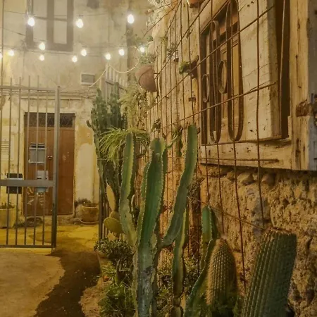 Casa Azzurra- Vicolo Dell'Alloro Palermo Exterior foto
